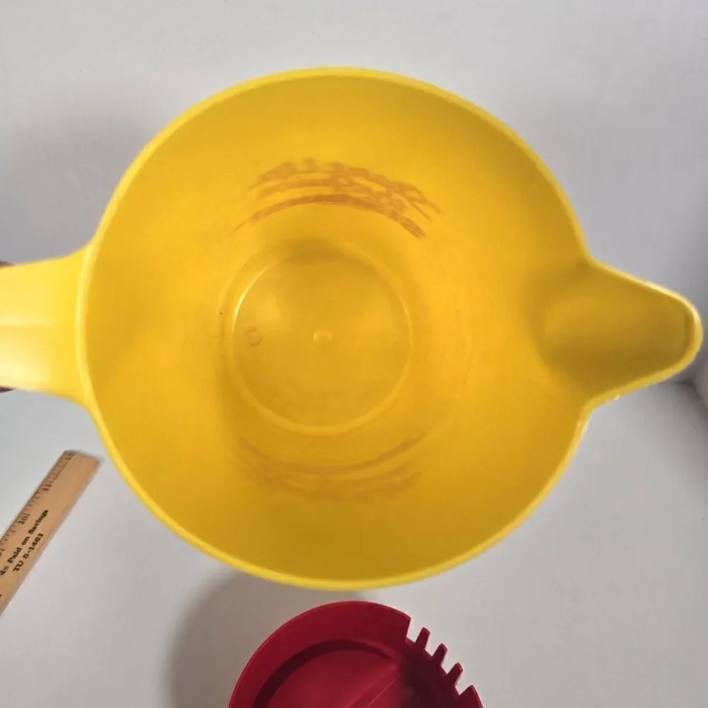 Starburst gallon plastic
